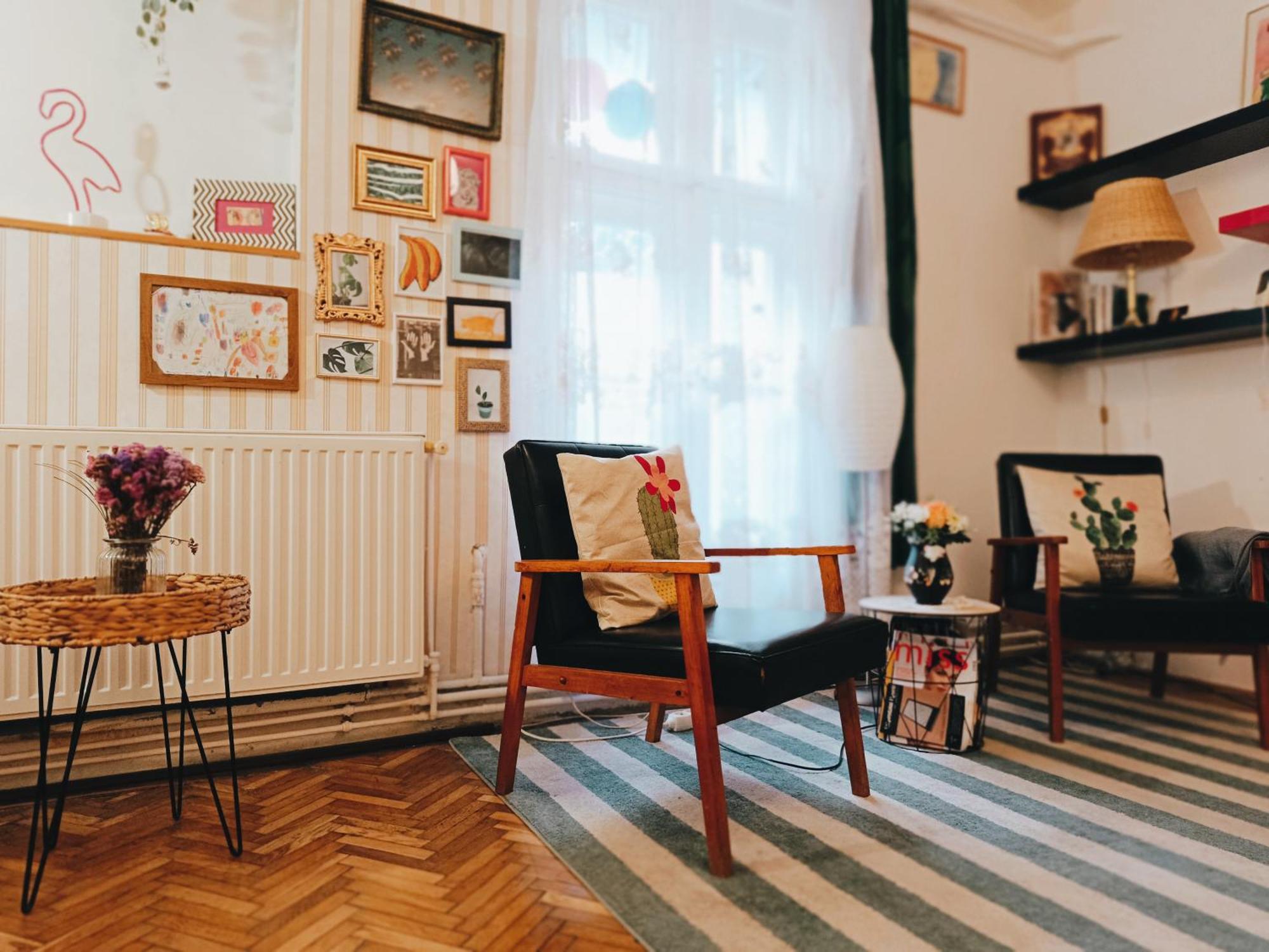 Flat In Historic Villa With Your Own Private Garden, Near City Park Budapest Exterior photo