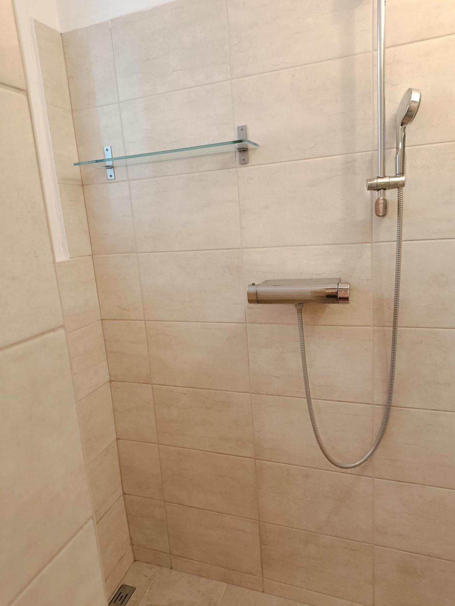 Flat In Historic Villa With Your Own Private Garden, Near City Park Budapest Exterior photo